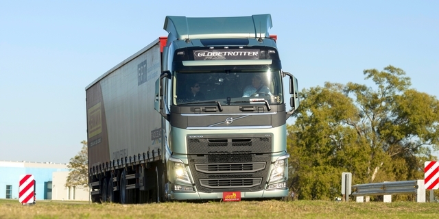 volvo fh440 13