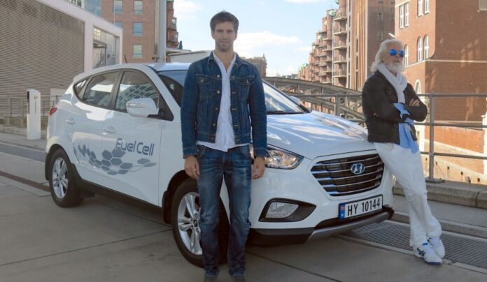 Hyundai ix35 Fuel Cell 1 Hyundai ix35 Fuel Cell 1