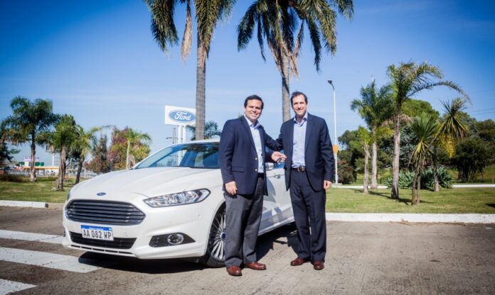 ford argentina hoyo en uno golf 1 ford argentina hoyo en uno golf 1