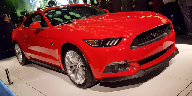 slider mustang 1