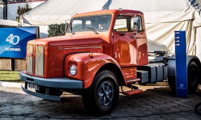 scania L111 scania L111
