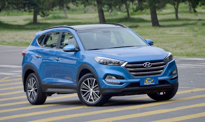 hyundai tucson 1 hyundai tucson 1