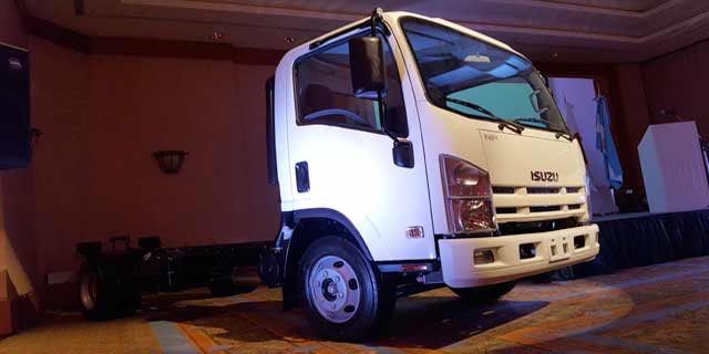 slider isuzu slider isuzu