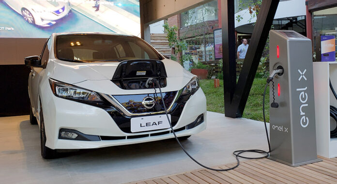 nissan leaf 1 1 nissan leaf 1 1