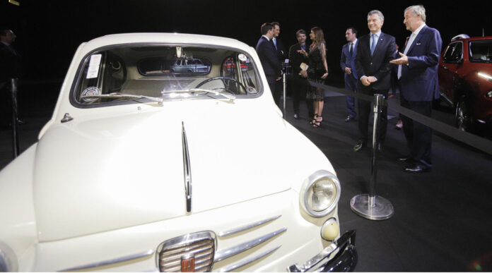 Fiat Festejos 100 anos Macri y Rattazzi 2 Fiat Festejos 100 anos Macri y Rattazzi 2