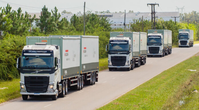 Volvo Bitrenes TASA Logistica Volvo Bitrenes TASA Logistica