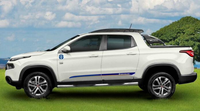 Fiat Toro New Holland 1 lat 1 Fiat Toro New Holland 1 lat 1
