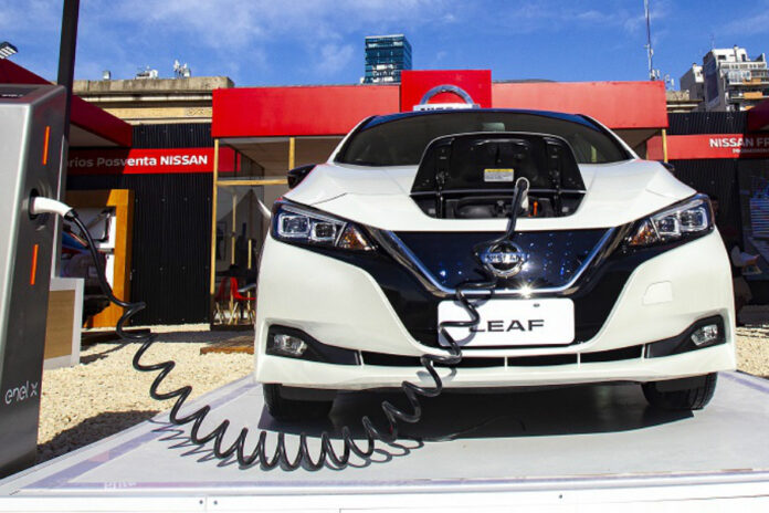 Nissan Leaf La Rural 1