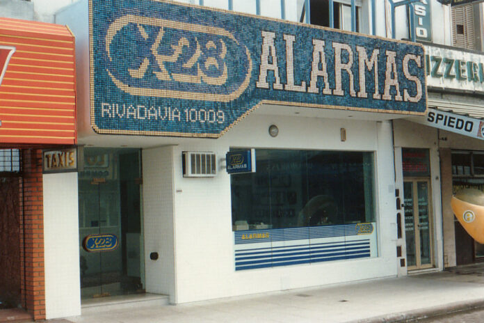 X 28 Alarmas primer local 2 1 X 28 Alarmas primer local 2 1