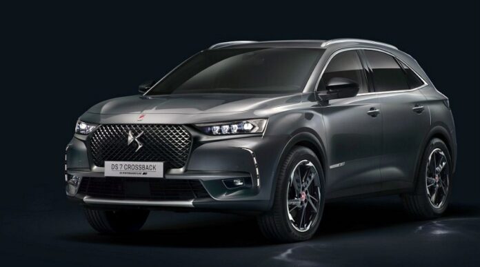 DS 7 CROSSBACK PERFORMANCE LINE 1 1 DS 7 CROSSBACK PERFORMANCE LINE 1 1
