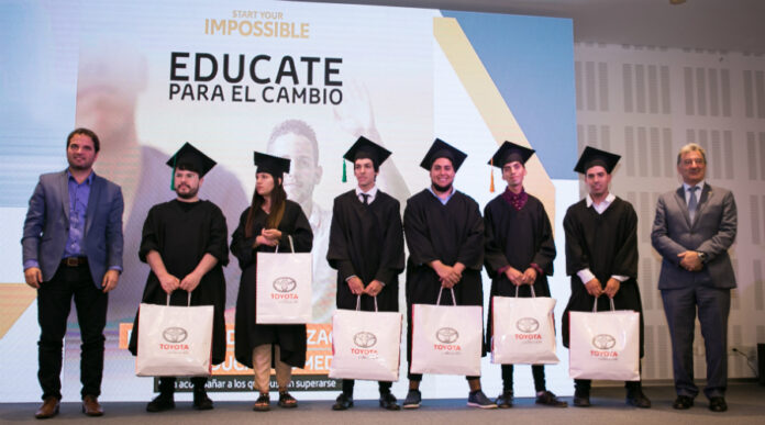 Educate para el Cambio Toyota 1