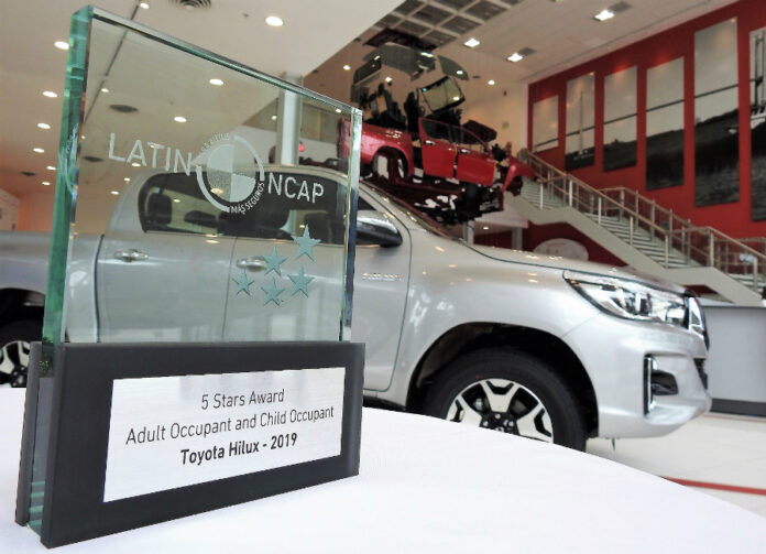 Hilux Trofeo Latin NCAP 5 estrellas Toyota 1 Hilux Trofeo Latin NCAP 5 estrellas Toyota 1