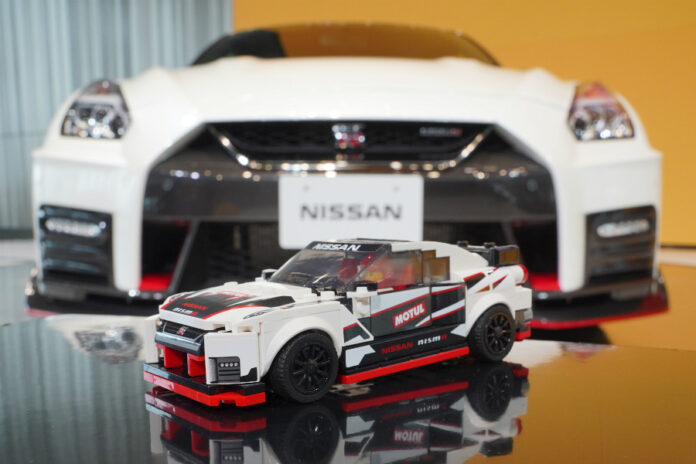 Nissan GT R Lego 1 1 Nissan GT R Lego 1 1