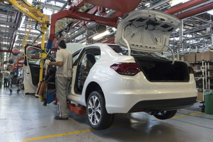 Produccion Citroen C4 Lounge 2018 546644