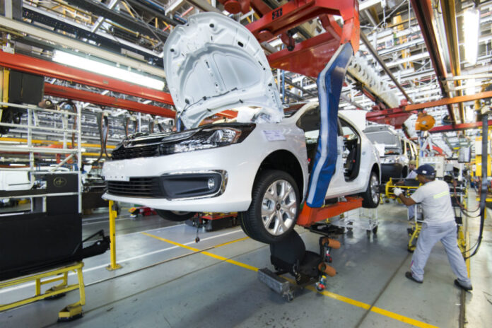 produccion Citroen C4 Lounge 2018 1 produccion Citroen C4 Lounge 2018 1