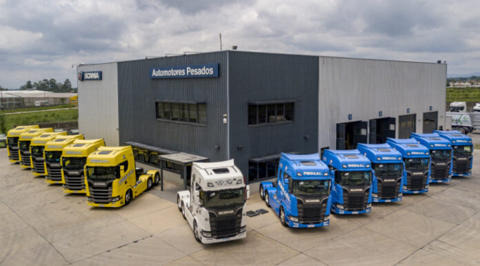 Scania entrego 13 unidades 0km de la Nueva Generacion de camiones a Trans Gol 1 Scania entrego 13 unidades 0km de la Nueva Generacion de camiones a Trans Gol 1
