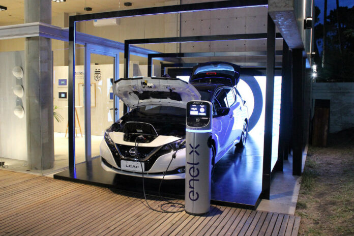 Nissan LEAF 1 1