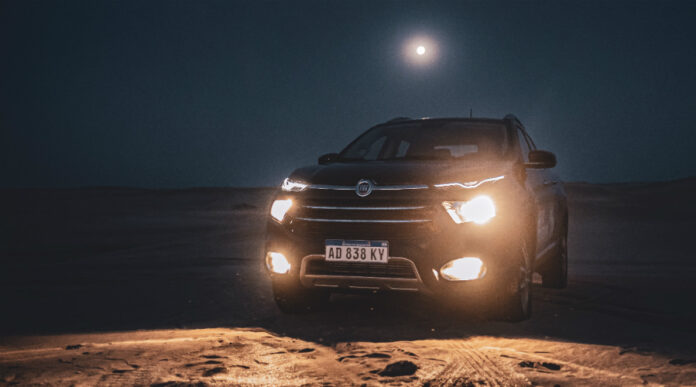 Fiat Toro nocturna 1