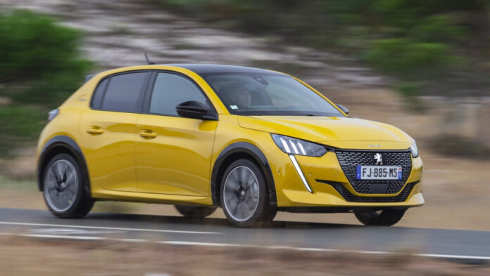 PEUGEOT 208 1 PEUGEOT 208 1