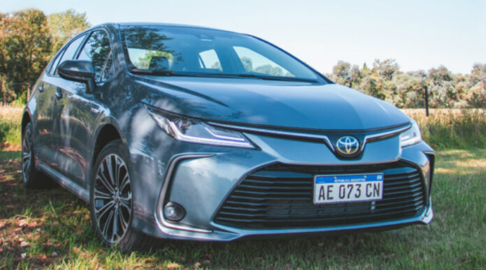 Toyota Corolla Auto Hibrido Auto Mas Seguro 2019
