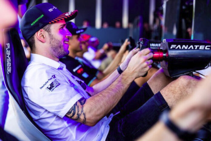 Audi Sport compite virtualmente en la Formula E 2 Audi Sport compite virtualmente en la Formula E 2