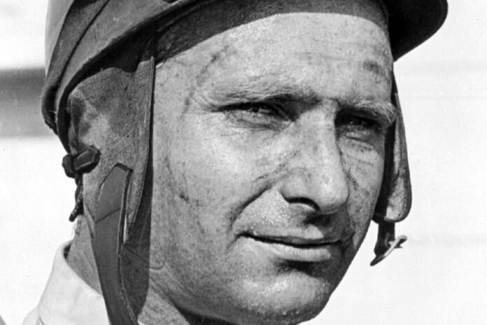 Foto 1. Juan Manuel Fangio 1911 1995 1 1 Foto 1. Juan Manuel Fangio 1911 1995 1 1