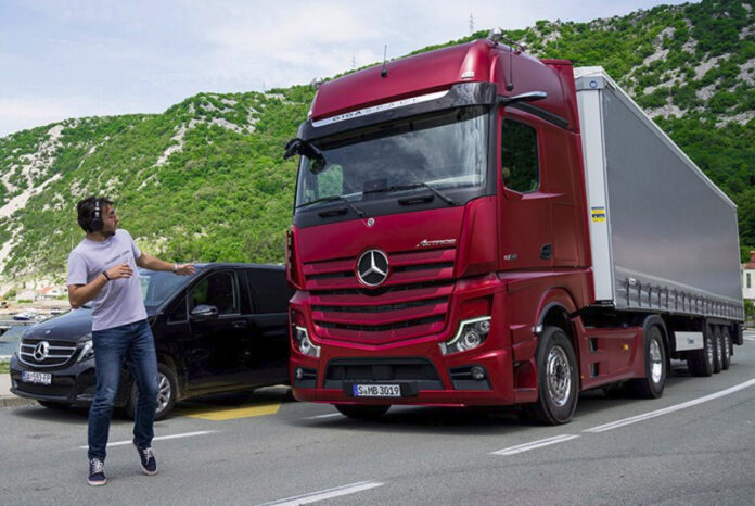 Sistema de seguridad de los camiones Mercedes Benz 1 2