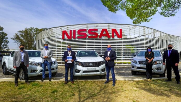 Donacion Nissan Frontier al Ministerio de Educacion de la prov. de Cordoba Donacion Nissan Frontier al Ministerio de Educacion de la prov. de Cordoba