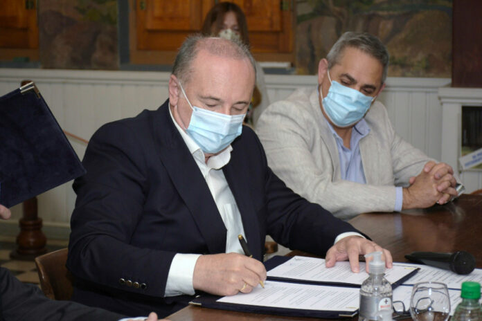 LAC con el apoyo de Bridgestone Argentina anuncia inversion en una nueva planta de recapado de neumaticos Bandag 1 1 LAC con el apoyo de Bridgestone Argentina anuncia inversion en una nueva planta de recapado de neumaticos Bandag 1 1