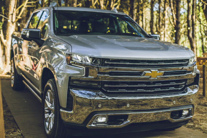Chevrolet Silverado Carilo