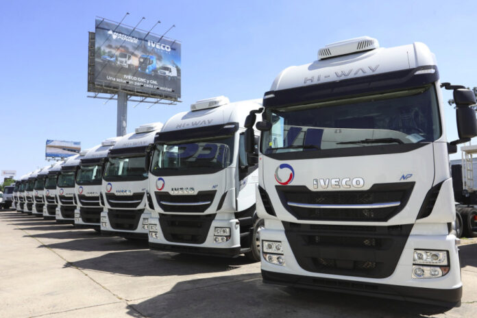 IVECO inicia la entrega de camiones Stralis NP Cursor 13 a GNC 1 IVECO inicia la entrega de camiones Stralis NP Cursor 13 a GNC 1