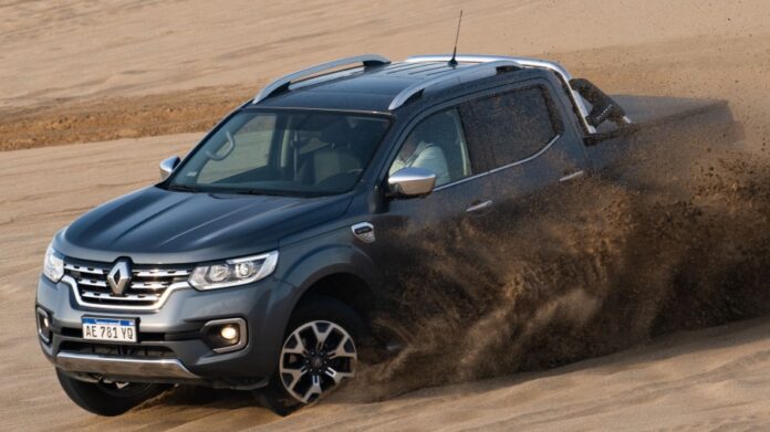 Renault Summer Experience continua en Pinamar y Carlos Paz travesia 1