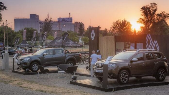 Renault Summer Tour 2022 1 Renault Summer Tour 2022 1