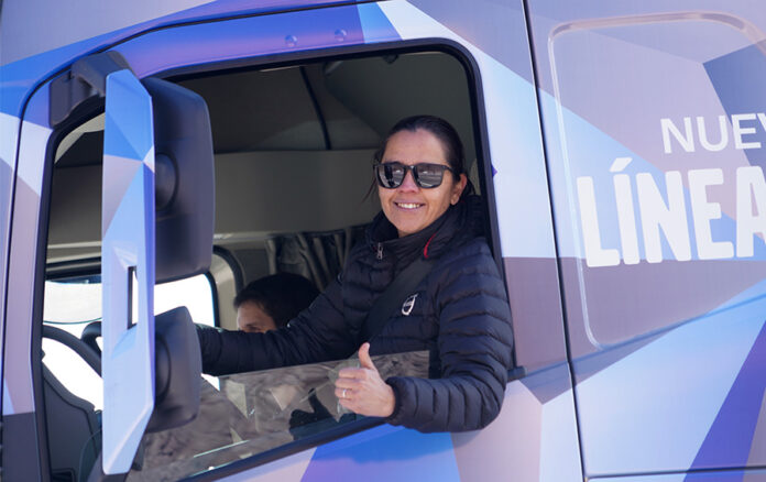 andrea paredes lanegra volvo 1 andrea paredes lanegra volvo 1