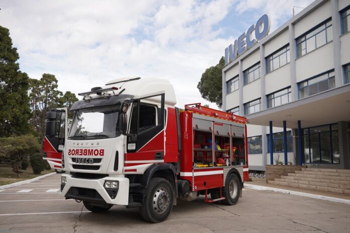 Primer autobomba industrial fabricado por Iveco en Argentina 1