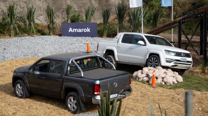 Volkswagen presente en la Exposicion Rural 2022 Amarok pista