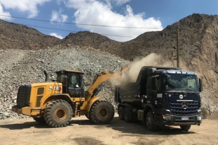 Mercedes Benz Camiones Truck Training Mina Farallon Negro Catamarca 1
