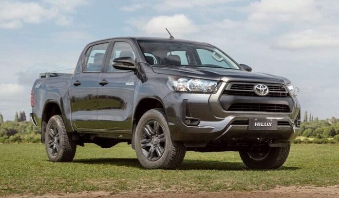 toyota hilux sr automatica 1 e1668537739832 toyota hilux sr automatica 1 e1668537739832
