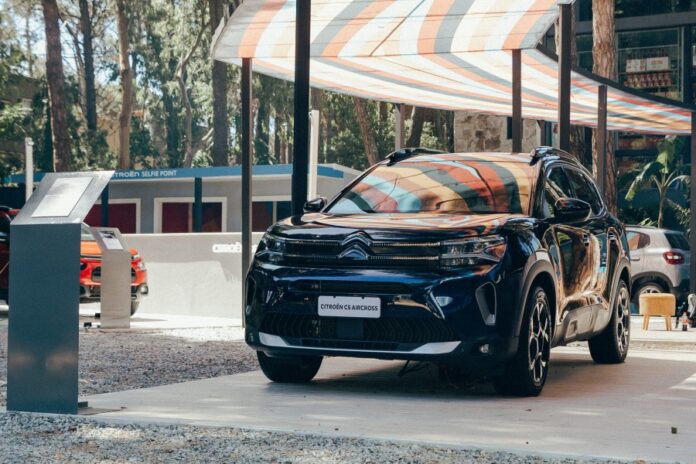 C5 Aircross Citroen exhibe sus novedades en el stand de Carilo verano 2023 verano 2023