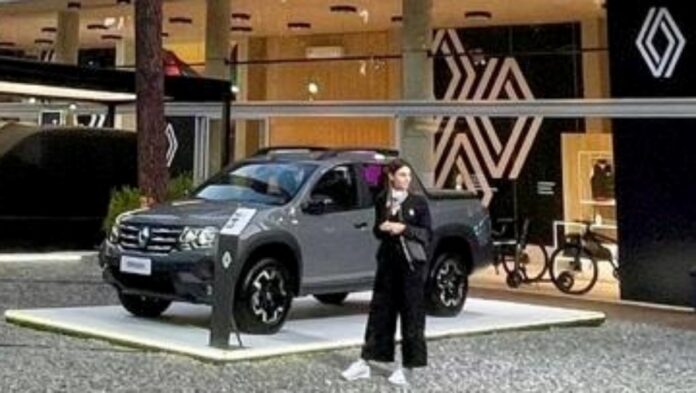 Renault Summer Experience 2023 Pinamar y Carilo stand AMP Renault Summer Experience 2023 Pinamar y Carilo stand AMP