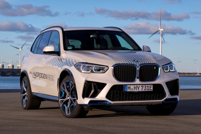 BMW iX5 Hydrogen 6