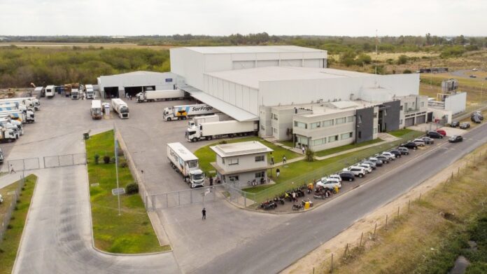 Iveco y Navicam inauguraron un taller oficial de la marca dentro de la empresa SurFrigo