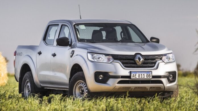 RENAULT EN AGROACTIVA 2023 CON LA PICKUP ALASKAN 1