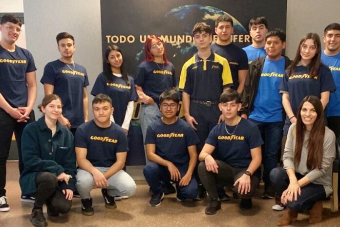 Goodyear Argentina capacita a jovenes en el oficio de gomeria junto a Fundacion Pescar Goodyear Argentina capacita a jovenes en el oficio de gomeria junto a Fundacion Pescar