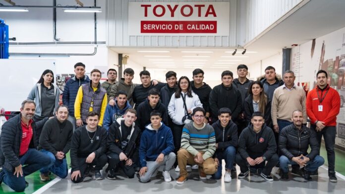 Practicas profesionales en Toyota Programa META 1 Practicas profesionales en Toyota Programa META 1