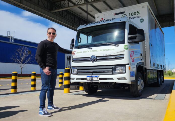 vw edelivery tincho egozcue scaled vw edelivery tincho egozcue scaled