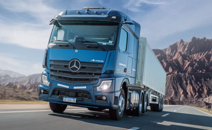 Mercedes-Benz Actros 2548 1