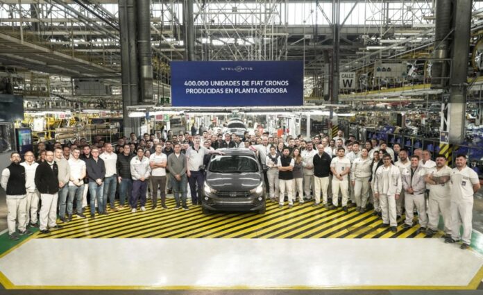 Fiat festeja los 400.000 Cronos producidos en Argentina