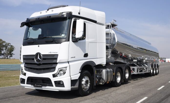 Mercedes-Benz Actros 2548 LS33