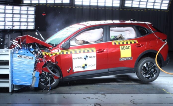 1 Test Latin NCAP Kia K3 K3 Sedán - K3 Hatchback K3 Cross